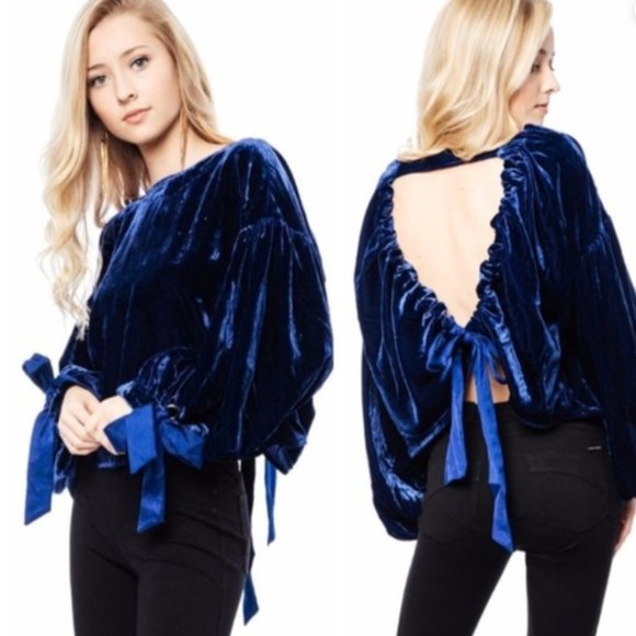 Free People Sz XS Royal Blue Velvet Balletcore Balloon Slv Top w Open Back - Picture 6 of 11